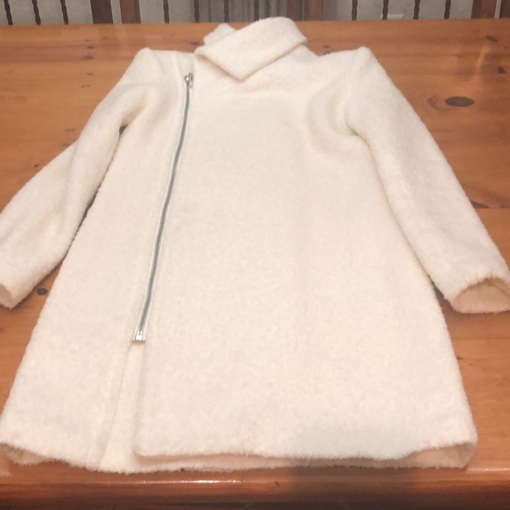 Off White Coat - Picture 11 of 13